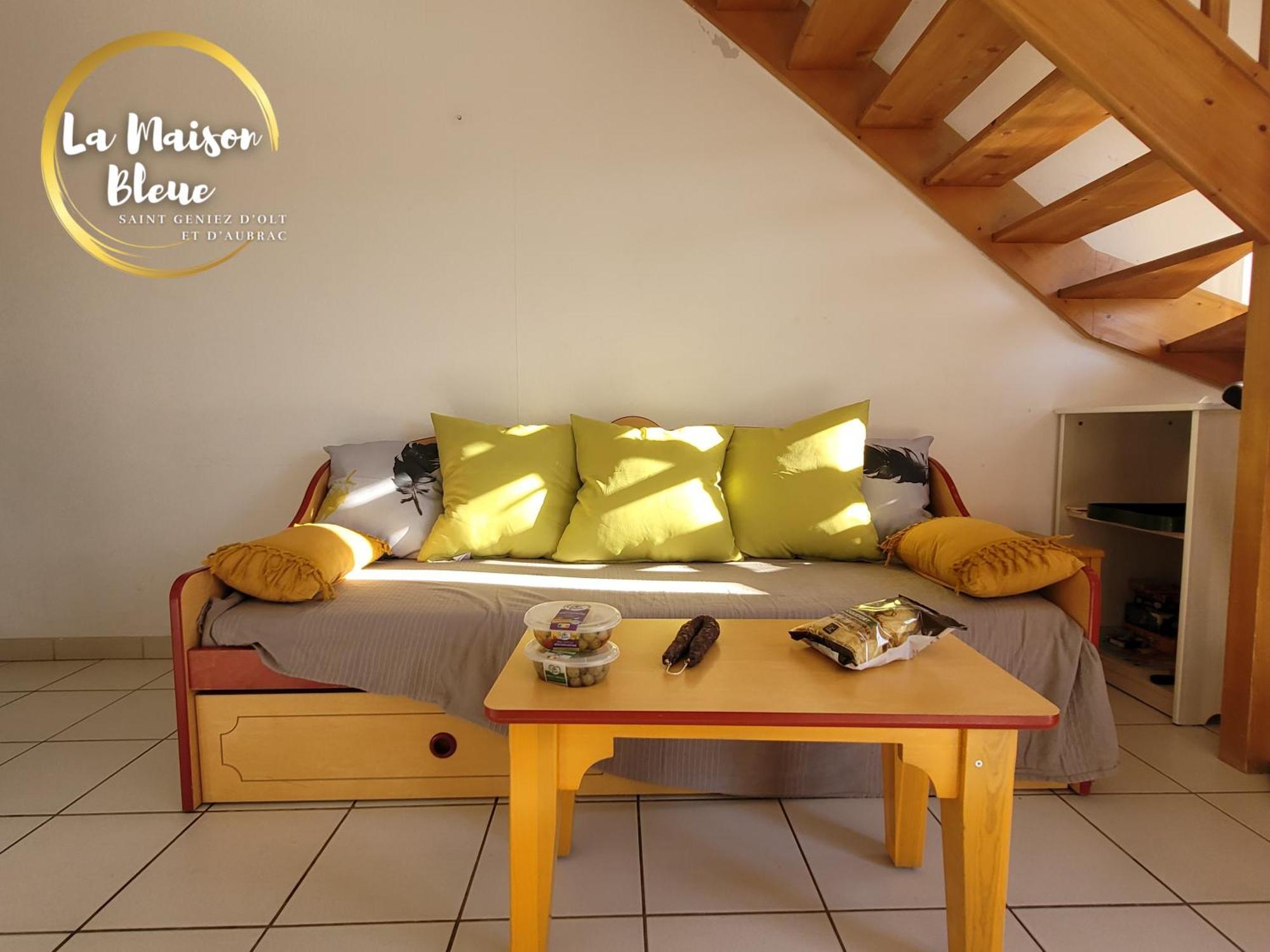 La Maison Bleue, Village Vacances, Piscine, Parking Saint-Geniez-d'Olt Ngoại thất bức ảnh